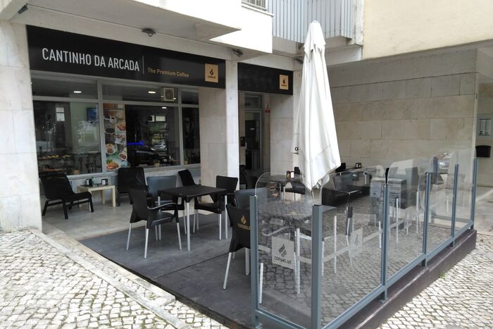 Cantinho da Arcada Café Algés Portuguesa cozinha próximo de mim