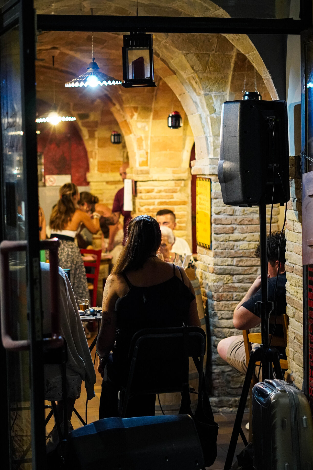 Sbirciatina dell'interno della Cantina del Moro_da Bebo® 🤭