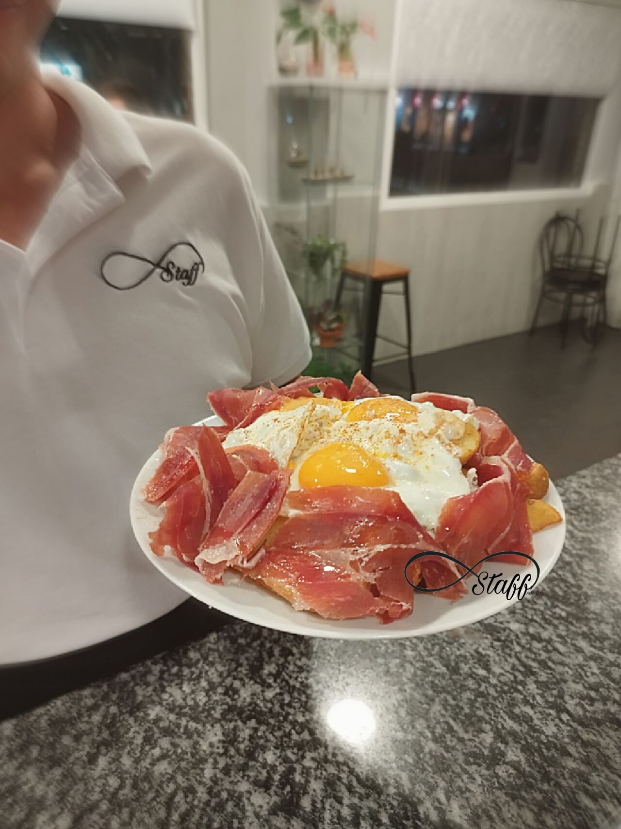 Huevos Rotos