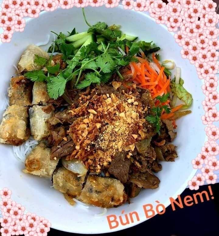 Bun bo nem