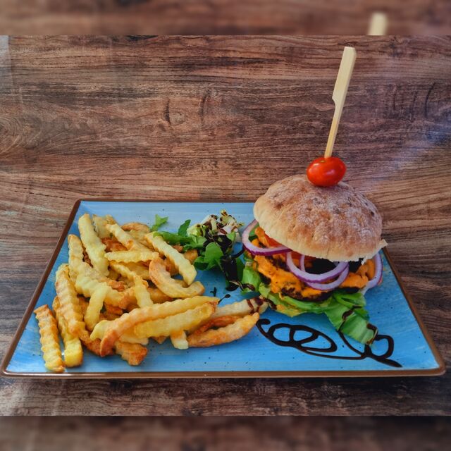 Black Angus Smash Cheeseburger