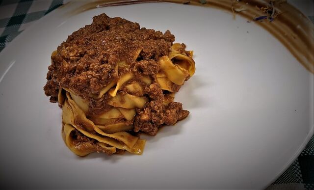 TAGLIATELLE AL RAGU'