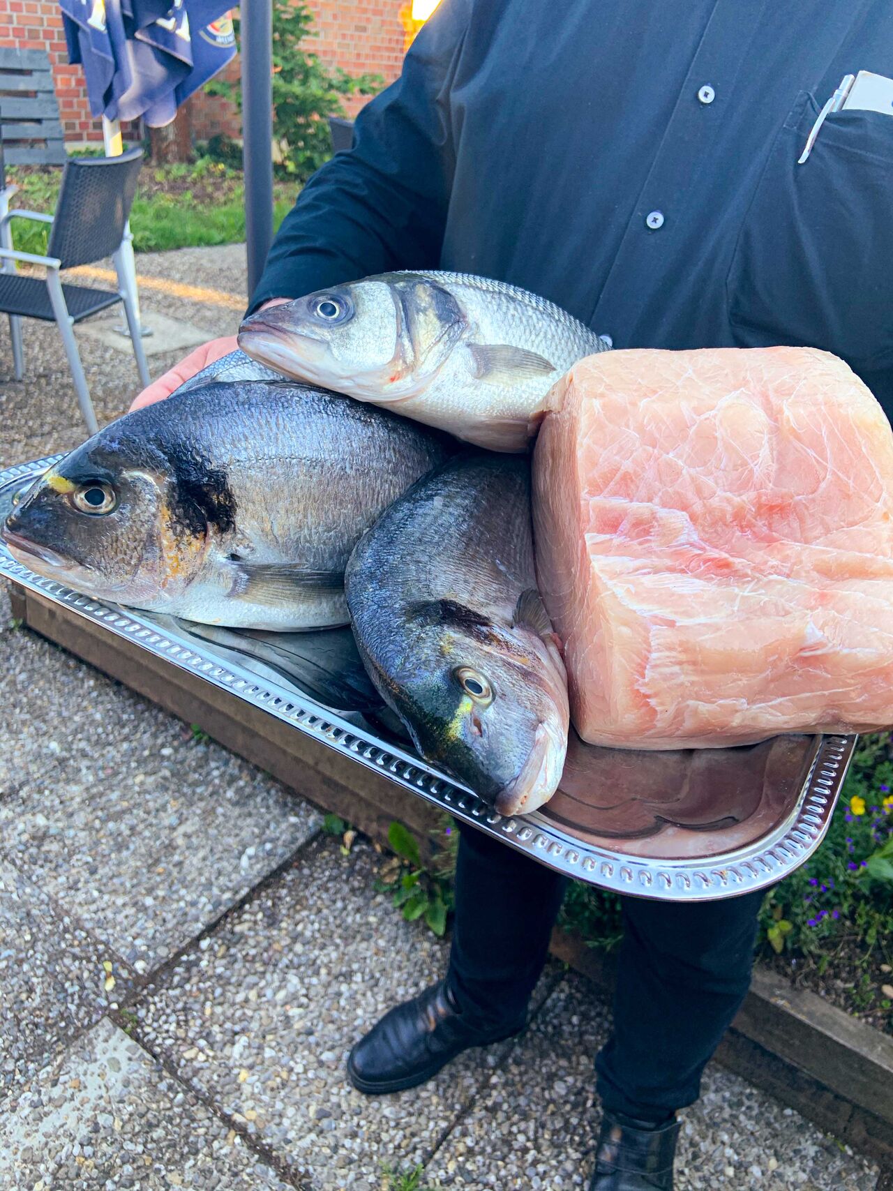 frischer Fisch, solange der Vorrat reicht
