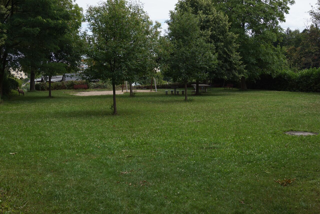 Spiel und Festwiese der Gaststätte