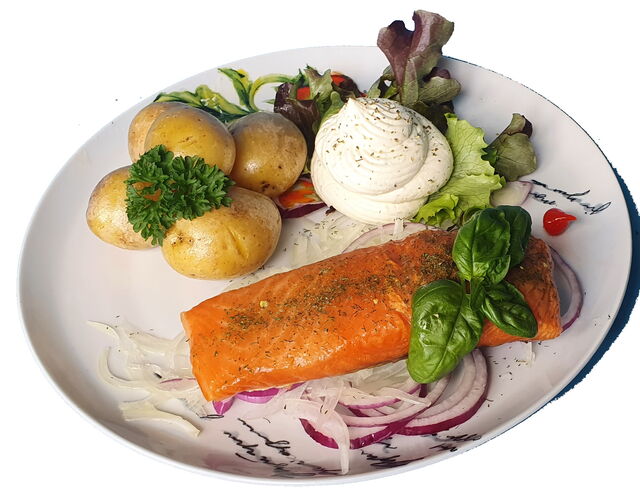 geräucherter Lachs mit Pellkartoffeln