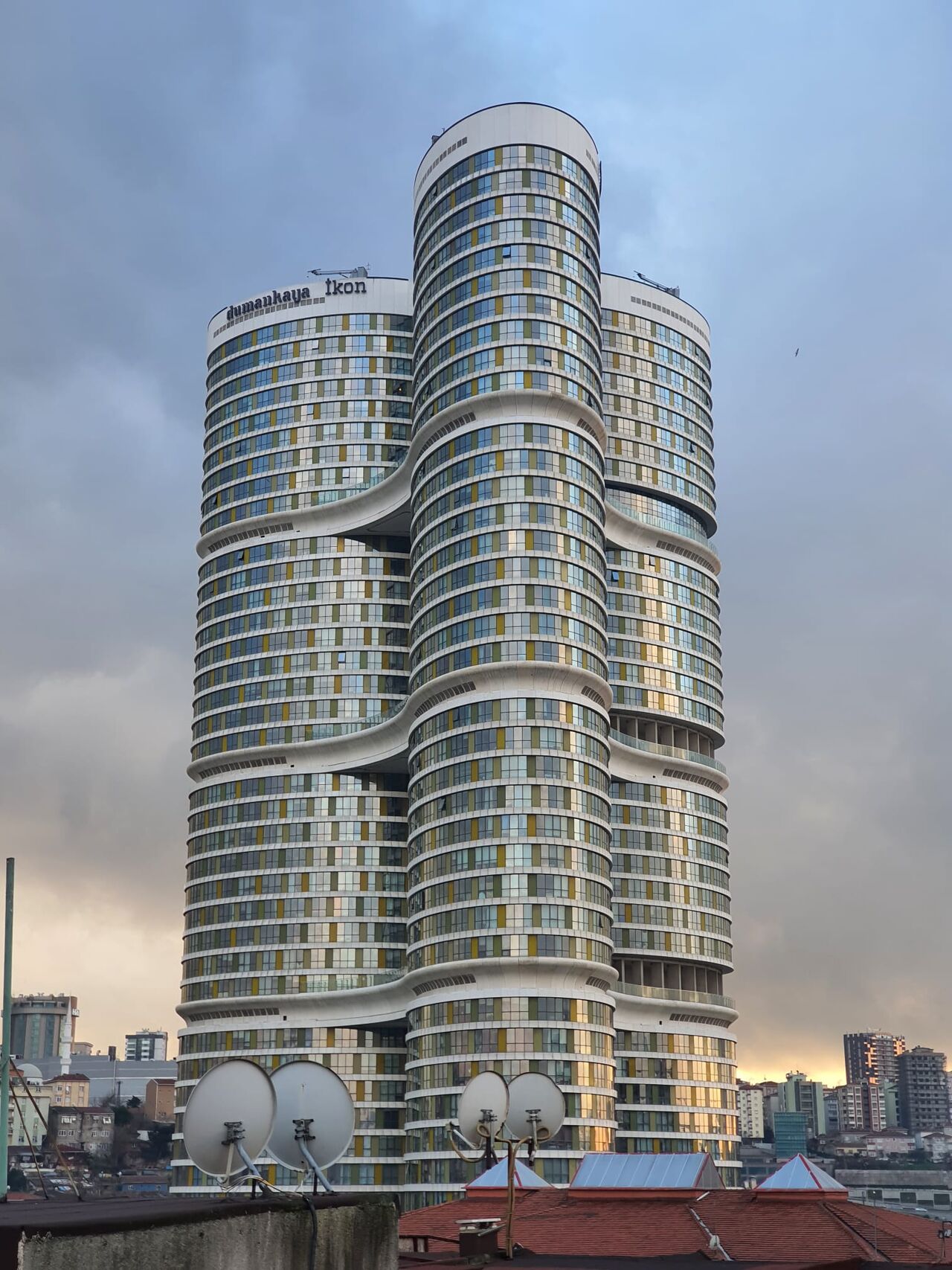 Manzaramız gün batmadan 