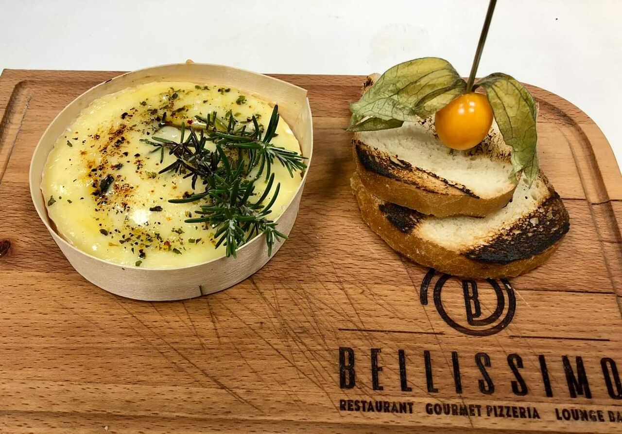 Oven Baked Camembert 