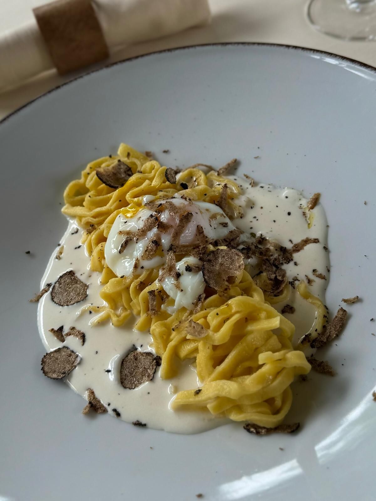 Tagliolini con fonduta di Parmigiano