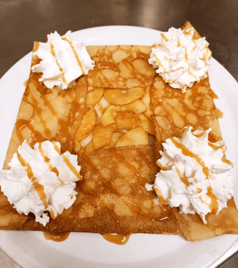 APPLE PIE : pomme poêlée, canelle caramel salé, supplément chantilly