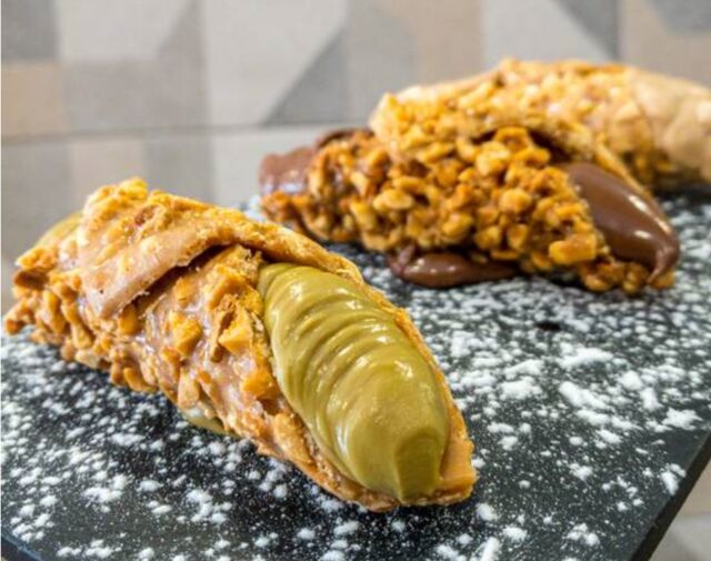 Tris Cannoli Amendoim