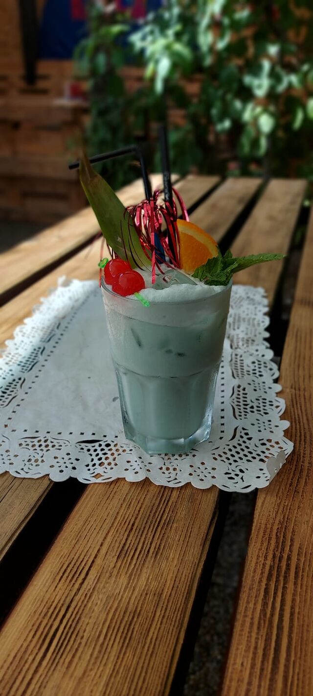 Cocktails verschiedene Sorten. 