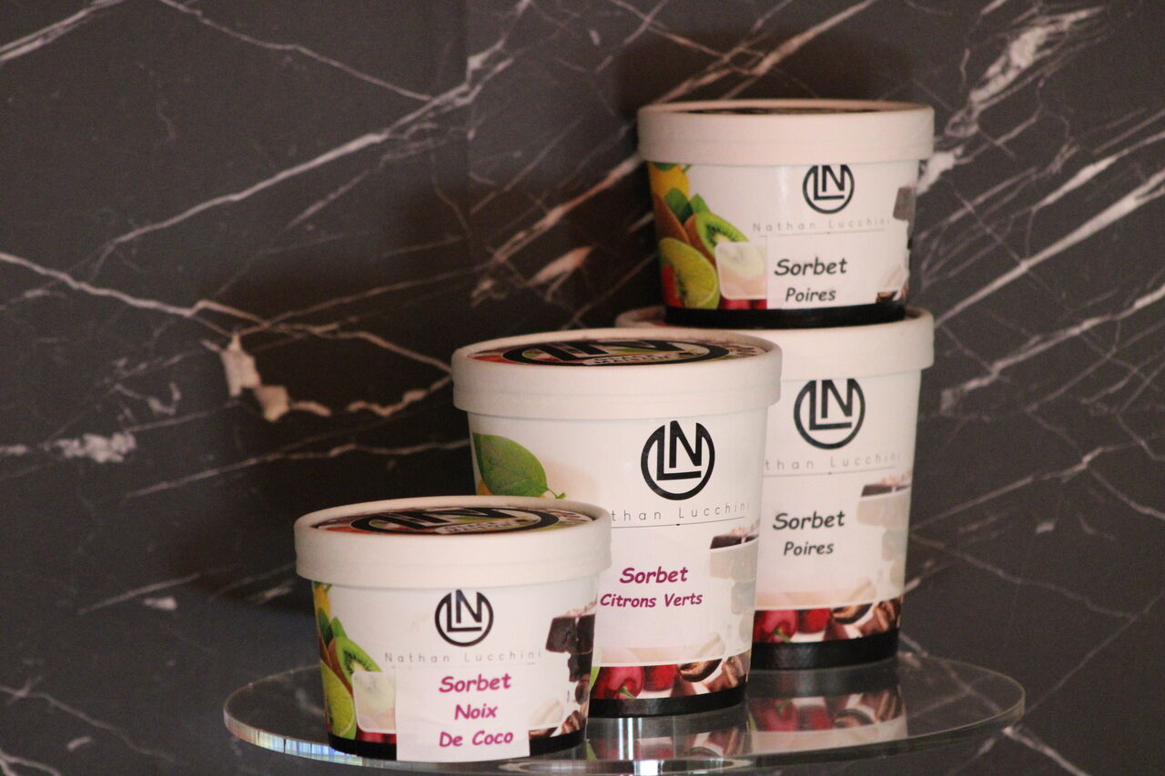 Sorbets noix de coco, fraise, citron vert, framboise, griotte, mandarine, orange, cassis, mara des bois, poire, kiwi, passion ..