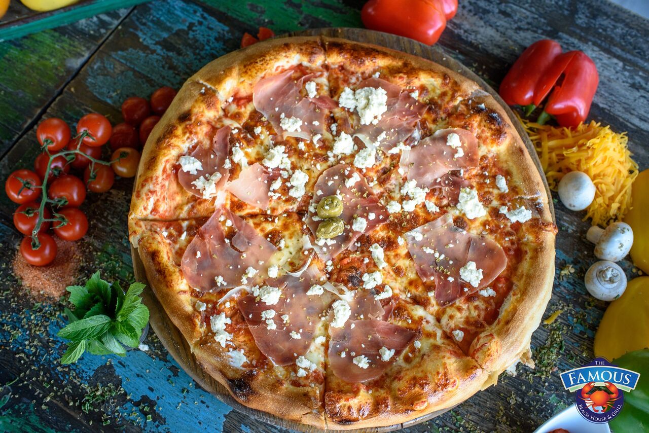 Pazi sad ovo! ?
Naručiš dostavom bilo koja dva jela i mi te častimo 1L Coca Cole!
dostava : 091 612 02 52 ☎️