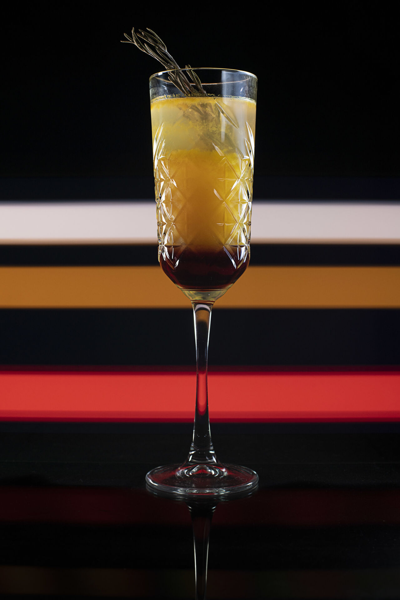 Romanirus
Ingrédients : Rosé, romarin, orange
Saveur : Florale
Catégorie : Création