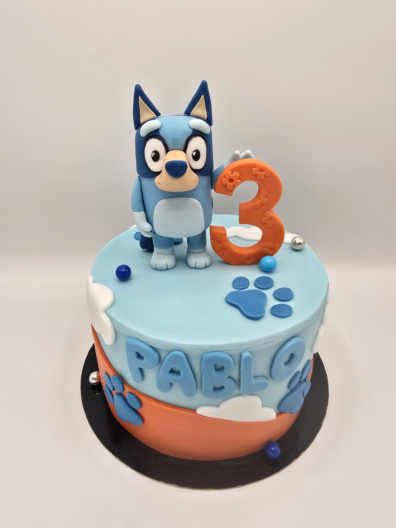 Cake design thème Bluey
