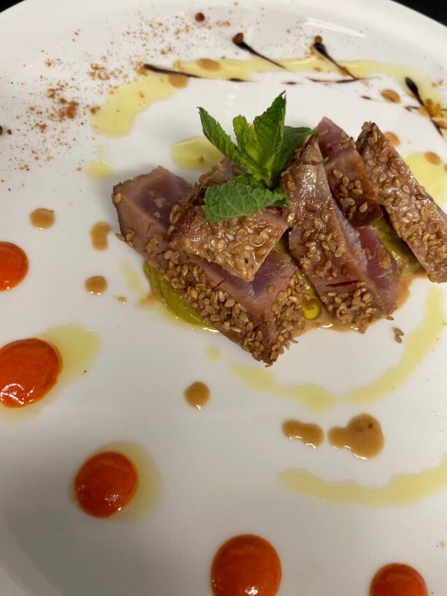 TATAKI DE THON ROUGE LIME & GINGEMBRE