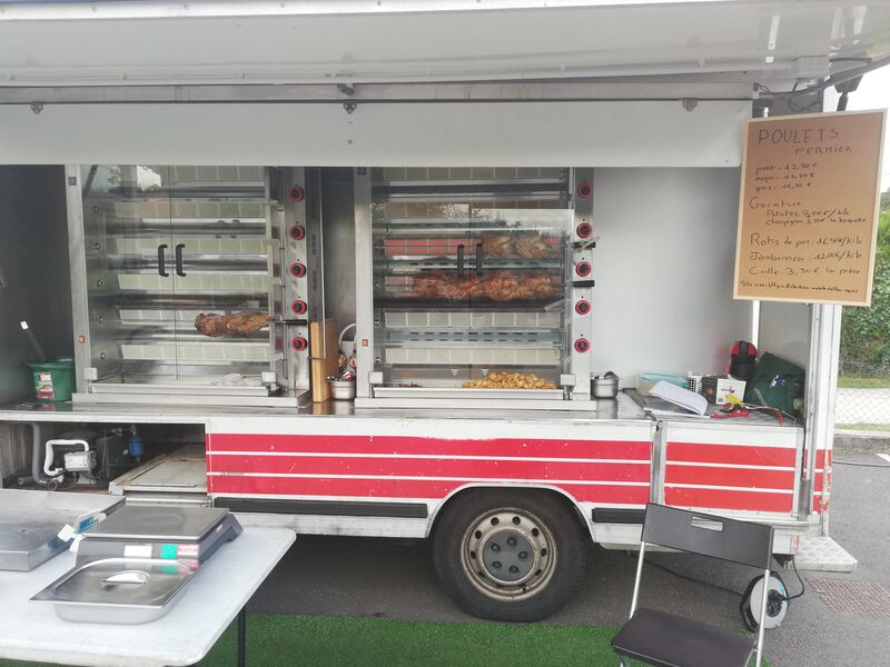 A biganos sur le parking de la boulangerie des boiens 