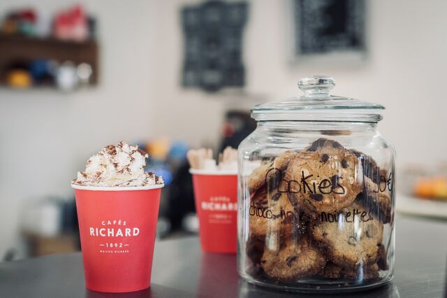 Un café sur place ou à emporter