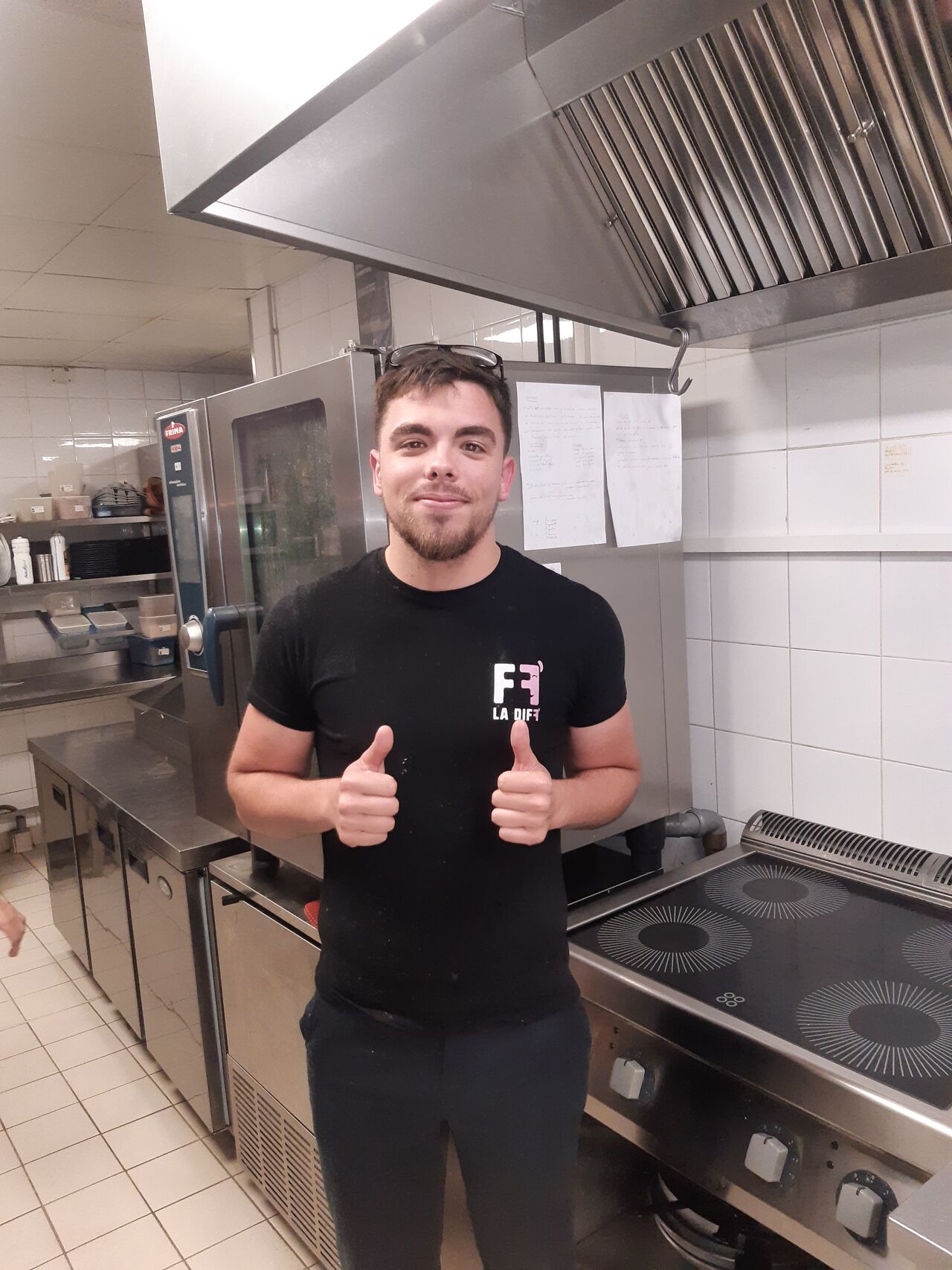 Léo, Commis de Cuisine