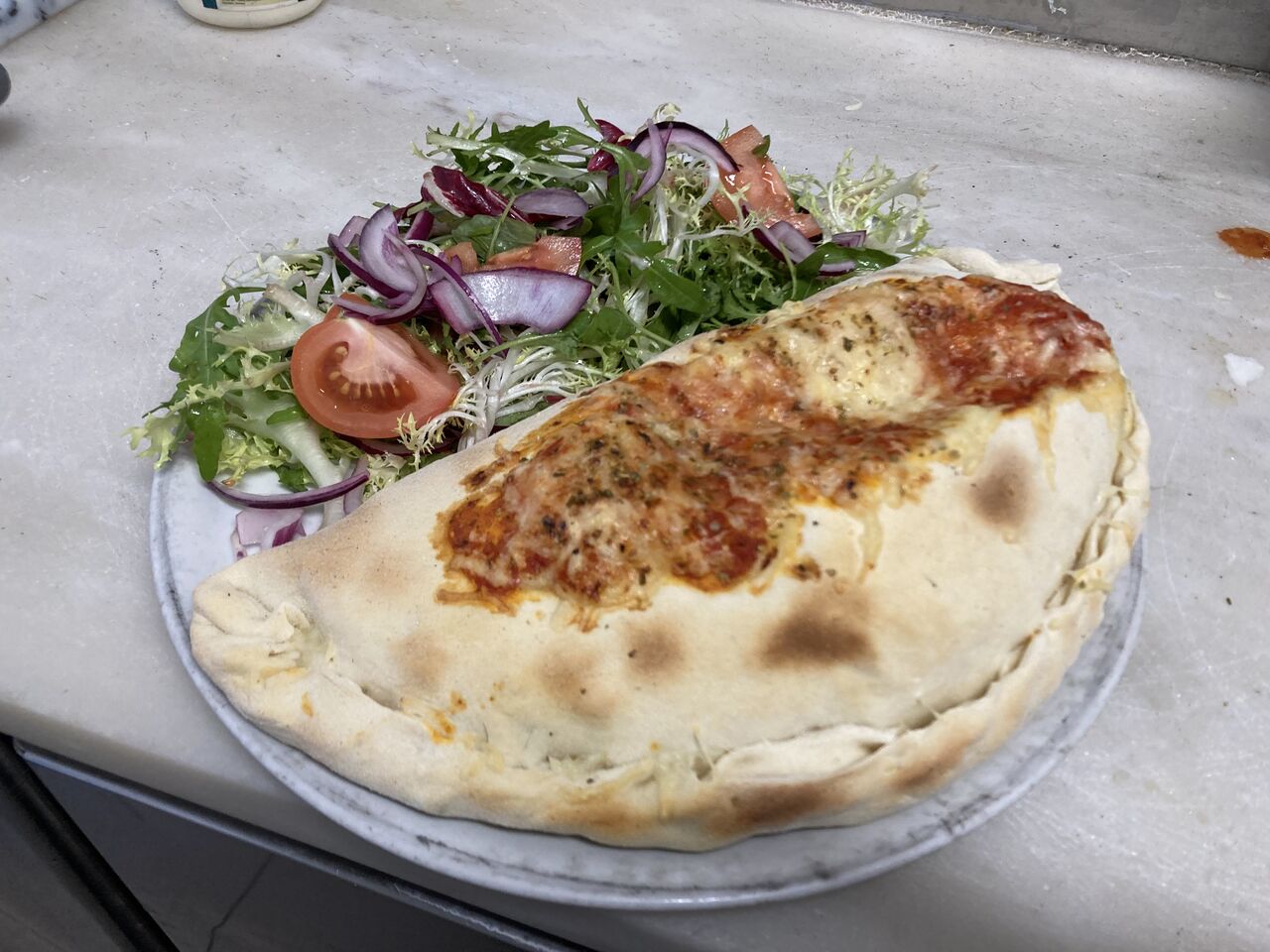 CALZONE