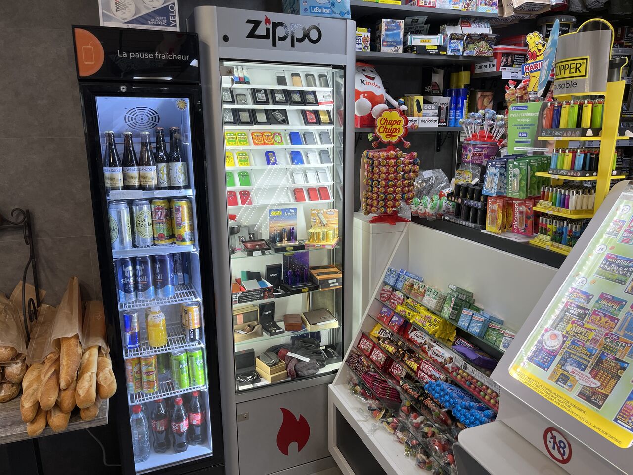 Boissons emporter bonbon et sa vitrine bonbon
