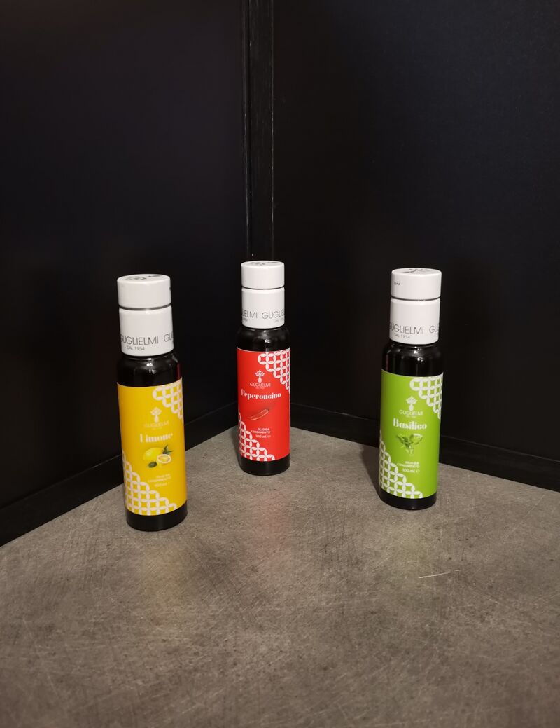 Huile d'olive aromatisées citron, piment ou basilic 100ml=7.90€ 