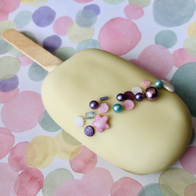 Cakesicles - ciasteczkowe lody w belgijskiej białej czekoladzie