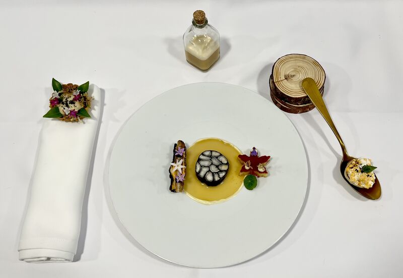 Plato presentado en la final del I Concurso All i pebre de Vanguardia