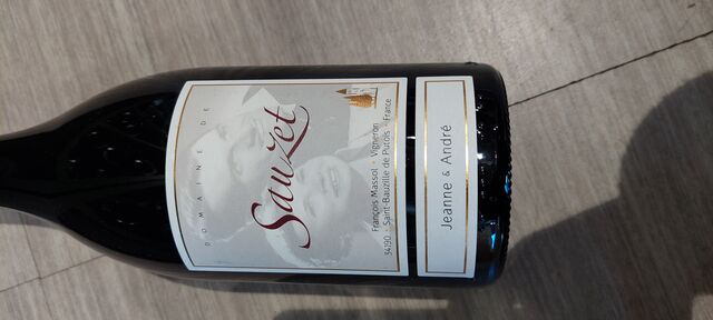 Jeanne et André rouge
Domaine de Sauzet
100% Syrah
18€