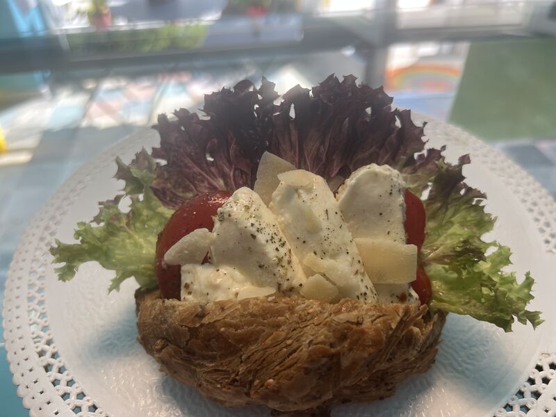 Belegte Vollkorncroissant „Caprese“