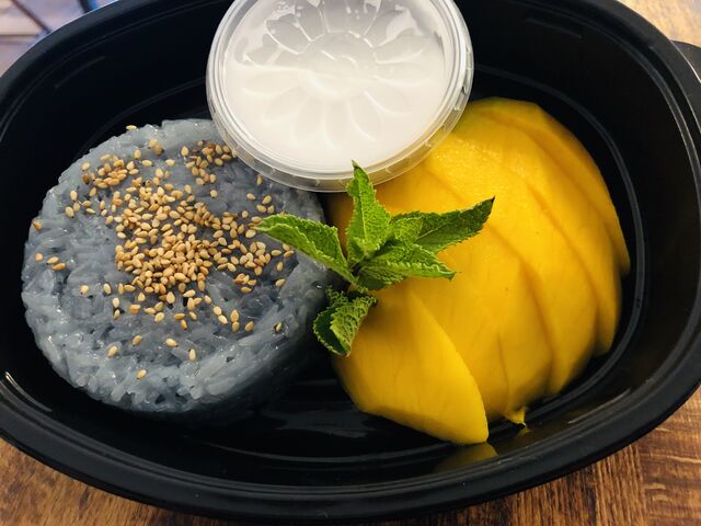 Mango Sticky Rice mit Kokosmilch