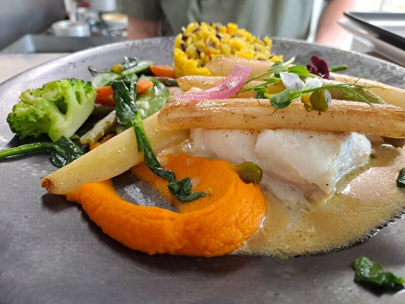 Cabillaud au asperges blanche 