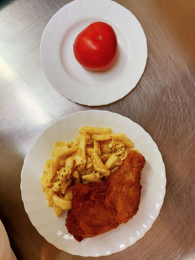 Pohana piletina, krumpir tijesto 08072020