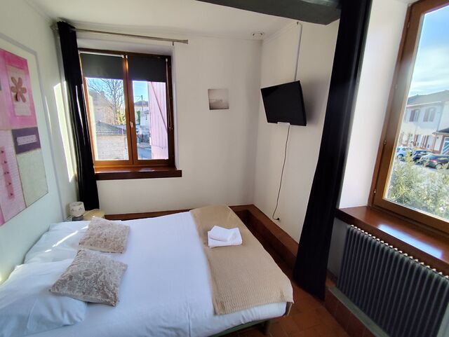 CHAMBRE DOUBLE NUMERO 4- 78€