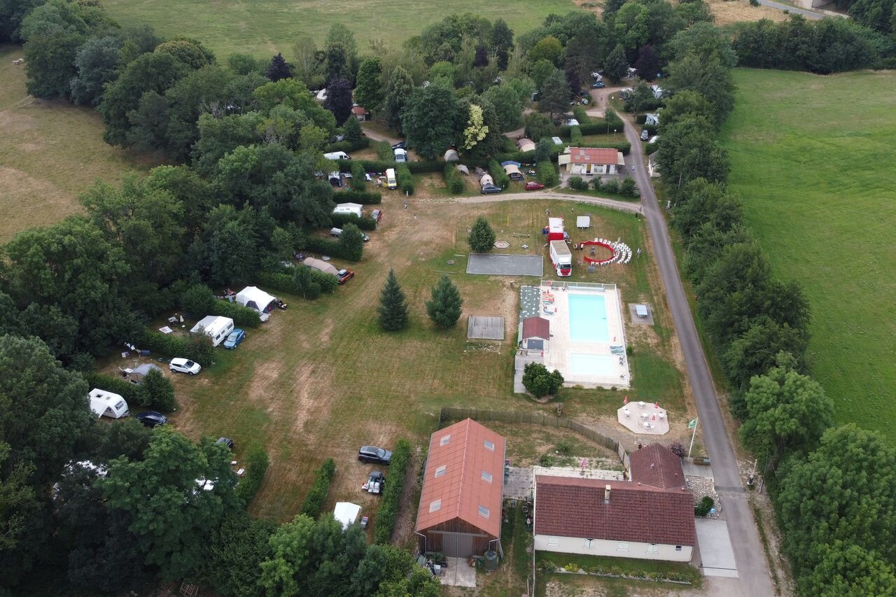 2023. Camping des 2 rivières - La Celle en Morvan