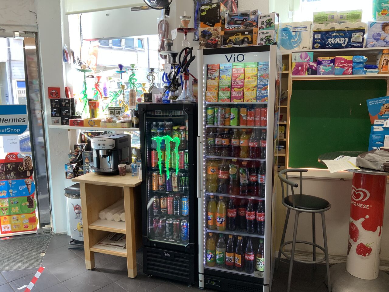 Kaffee, kühle Getränke & Shishazubehör