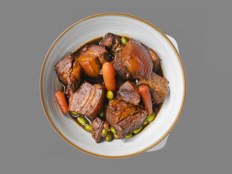 94 Dušený bůček Chong Šao Žou s rýží 389,-