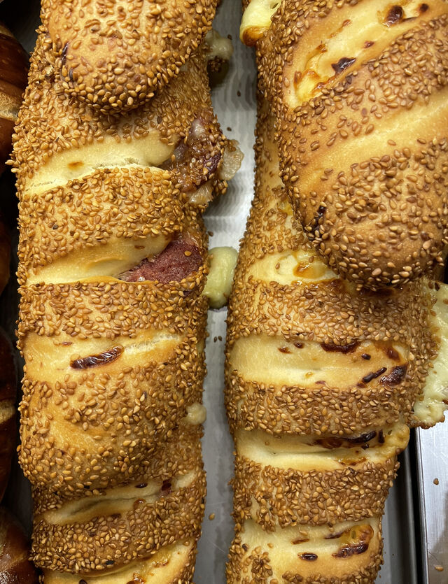 Kumru
Gouda, sucuk und gouda