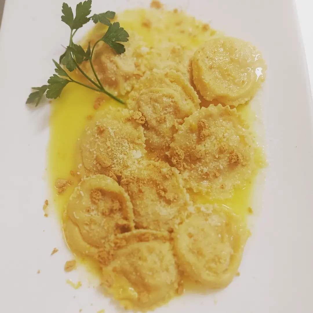 Tortelli mit kurbis und amaretti 