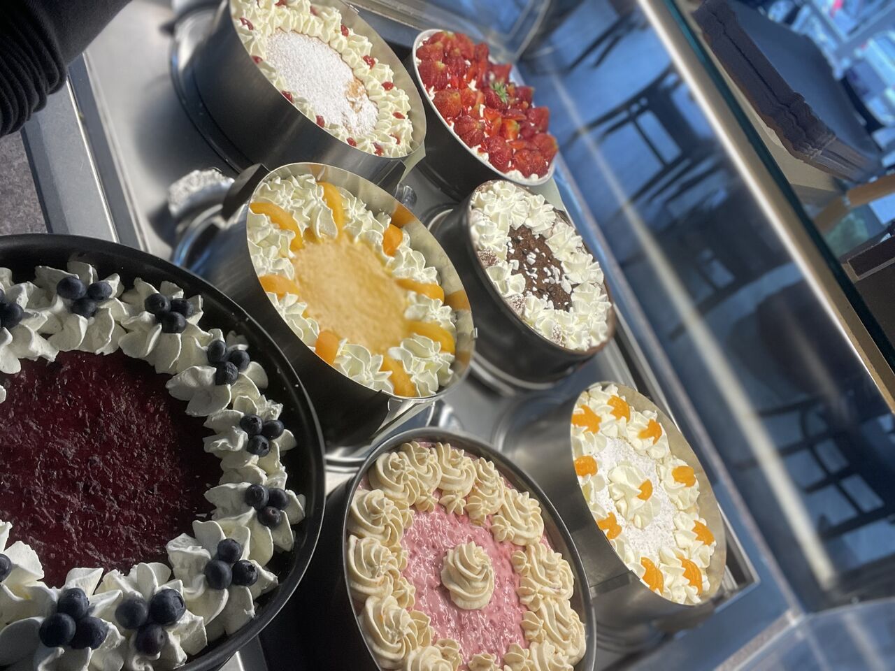 Selbstgemachte Torten und Kuchen!