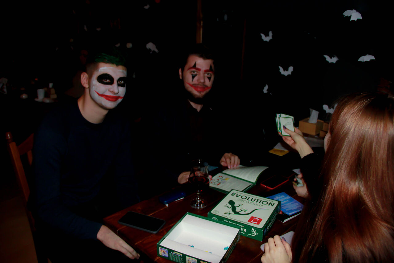 Святкуємо 1 рік Pharma Pub в Винниках