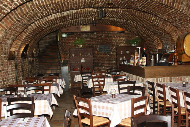 Feiern Sie Ihre Feste in unserem Gewölbekeller