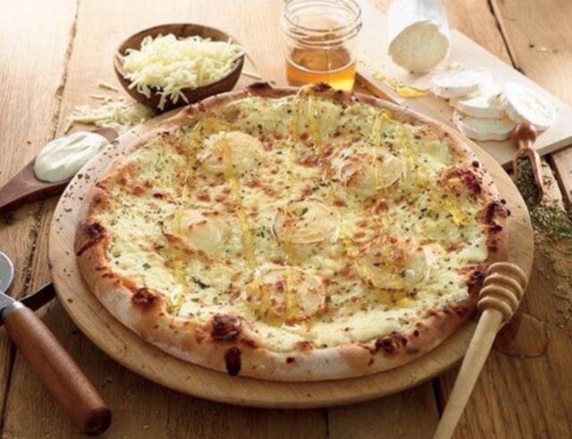 Pizza chèvre miel