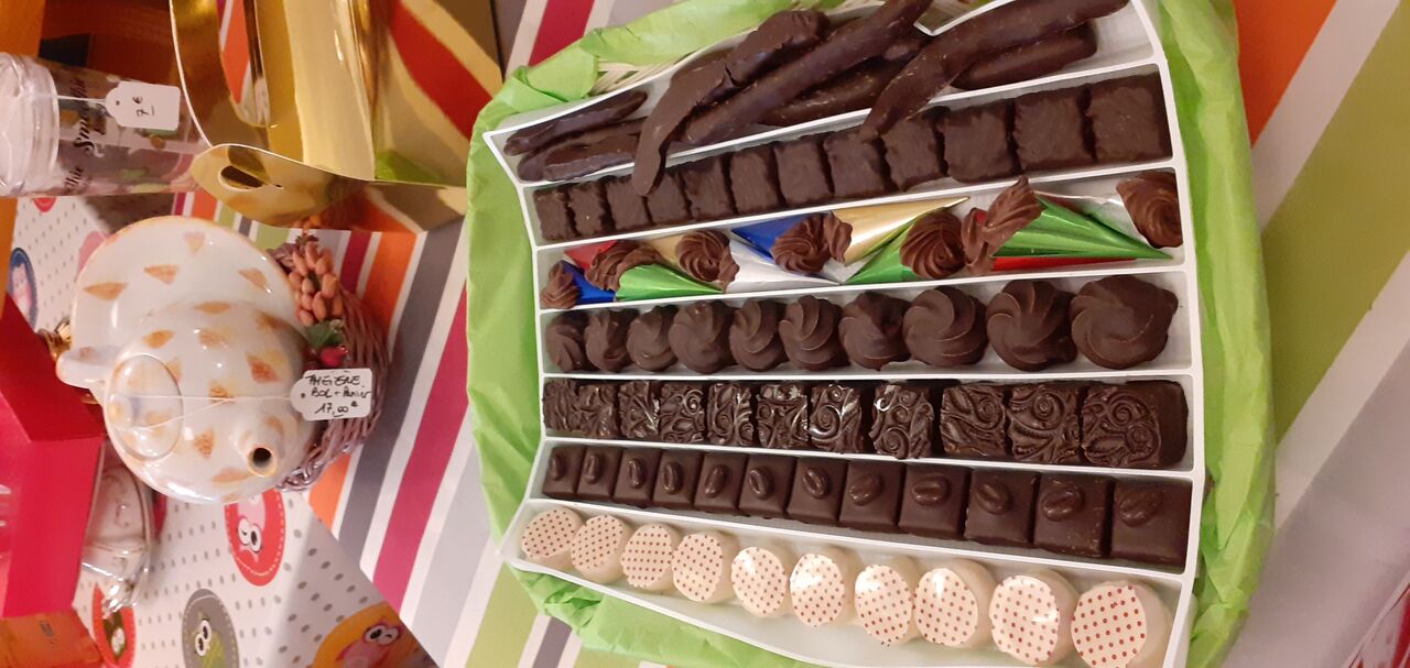7 CHOIX DE CHOCOLATS POUR VOS BALLOTINS
PLUSIEURS POIDS POSSIBLES