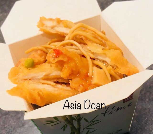 Box3: Nudeln mit gebackenem Hühnerfleisch ( klein Box, normale Box)