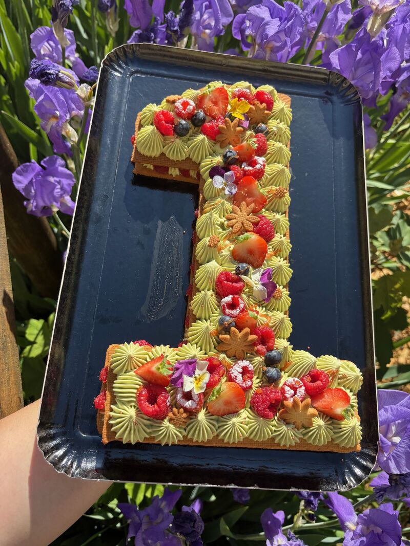 Number cake pistache et framboises