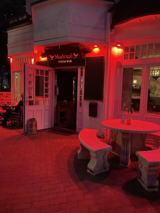 Come in and dont find out