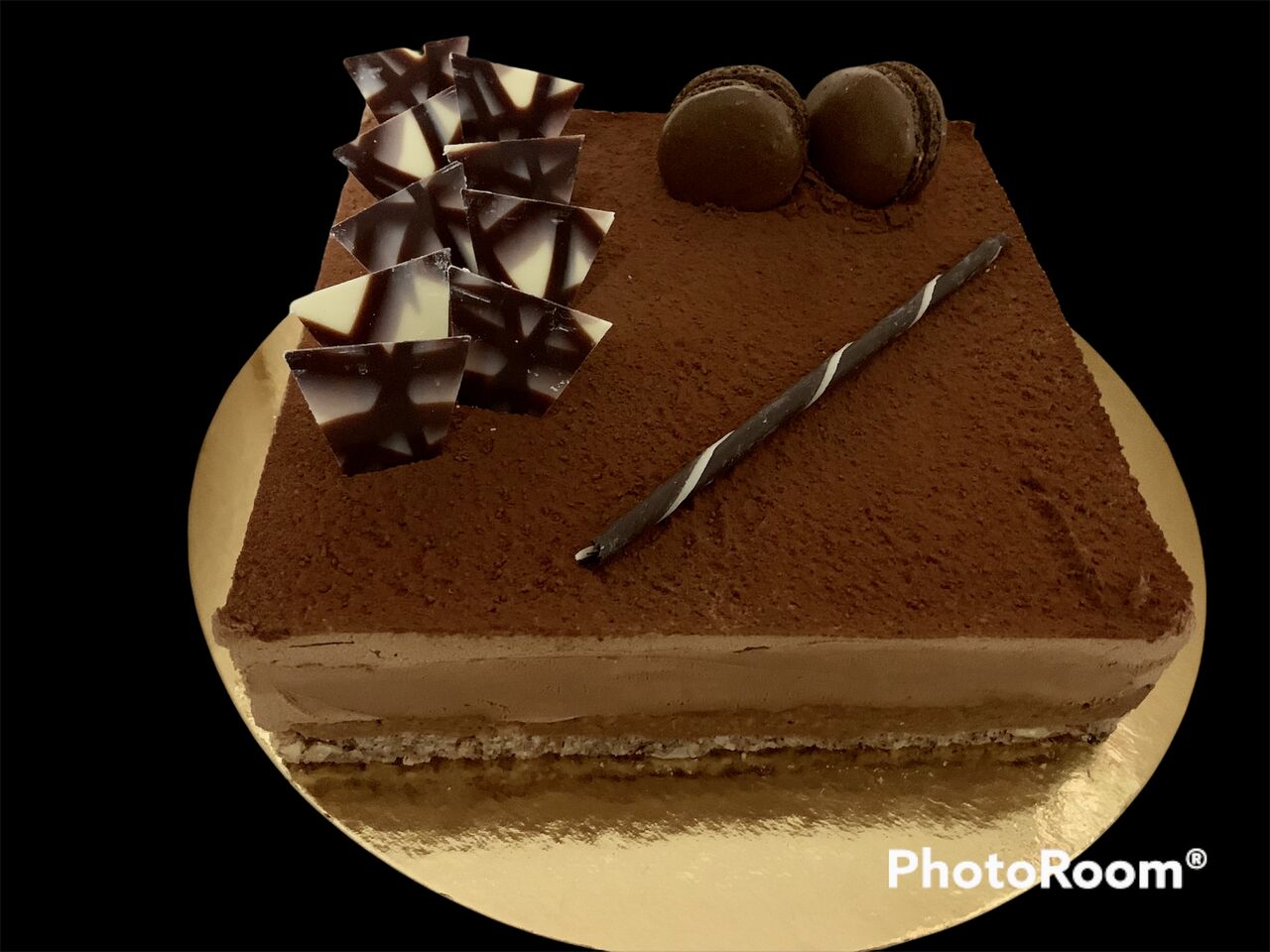 Royal chocolat
Biscuit dacquoise
Croustillant praliné feuillantine
Mousse chocolat noir 