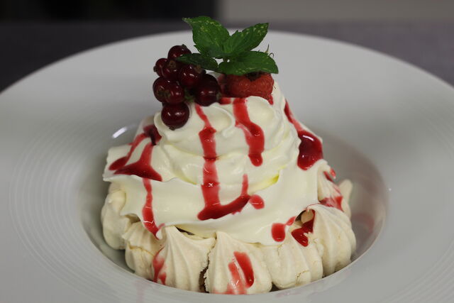 Pavlova aux Fruits Rouges