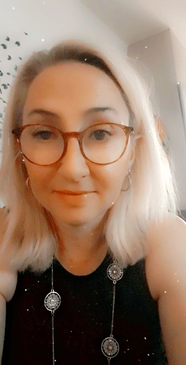 Bonjour a tous me presente habryka cathy je vous souhaite bienvenue sur mon site et vous attends avec plaisir au ch'tite frites 